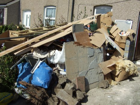 Recycling facility processing construction debris